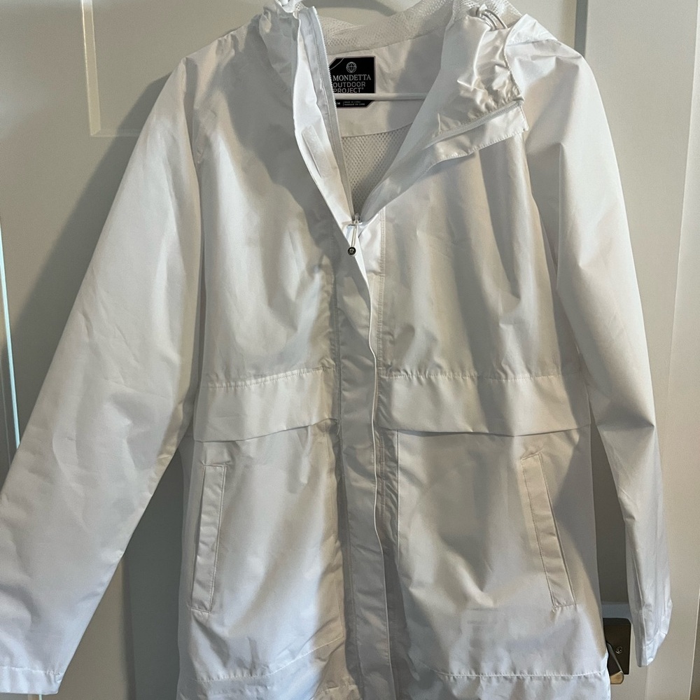 Mondetta White Utility Jacket with Hood